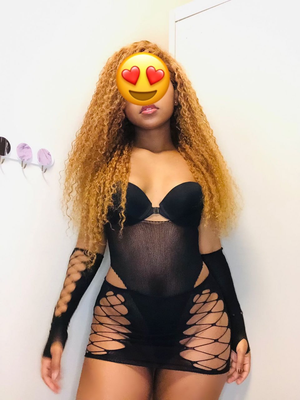 Kiki221Slut Tall,German,Brown,Italian,Ladies